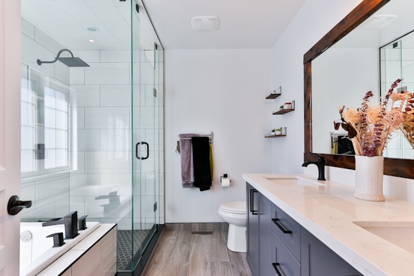 Wall Mounted Bathroom Shelf